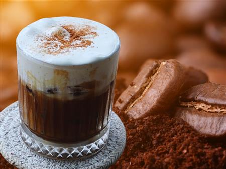 CÀ PHÊ MUỐI LÀ GÌ? VÌ SAO HƯƠNG VỊ NÀY ĐƯỢC YÊU THÍCH?
